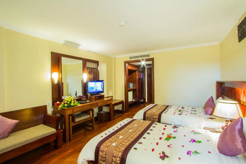 Royal Empire Hotel, photo 4