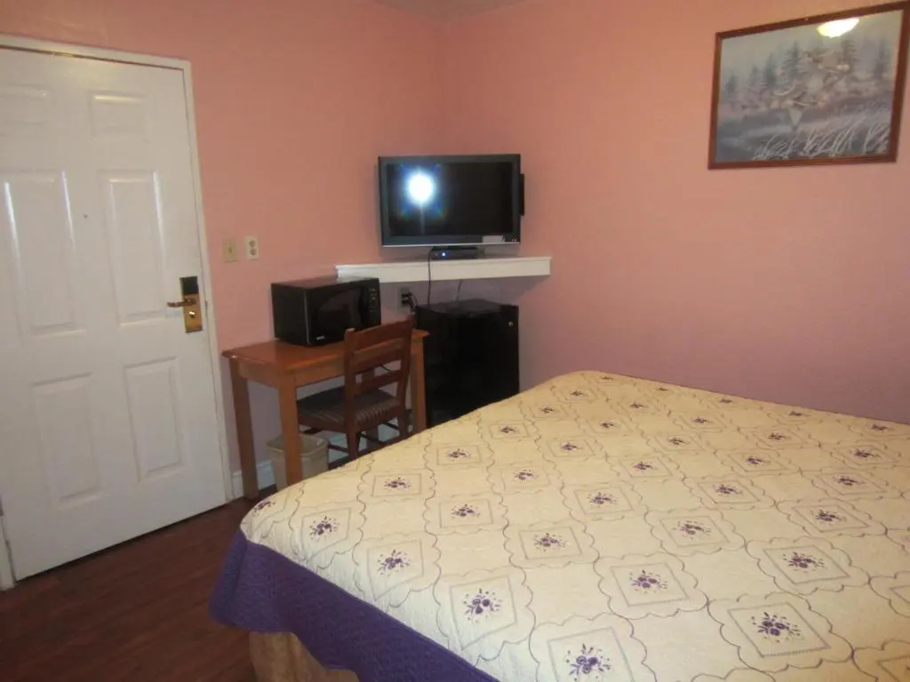 Travel Eagle Inn Motel, photo 2
