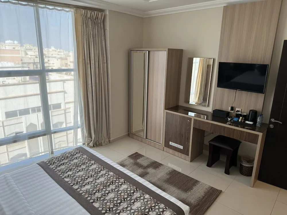 PRIMOTEL Suites Al Salamah, photo 2