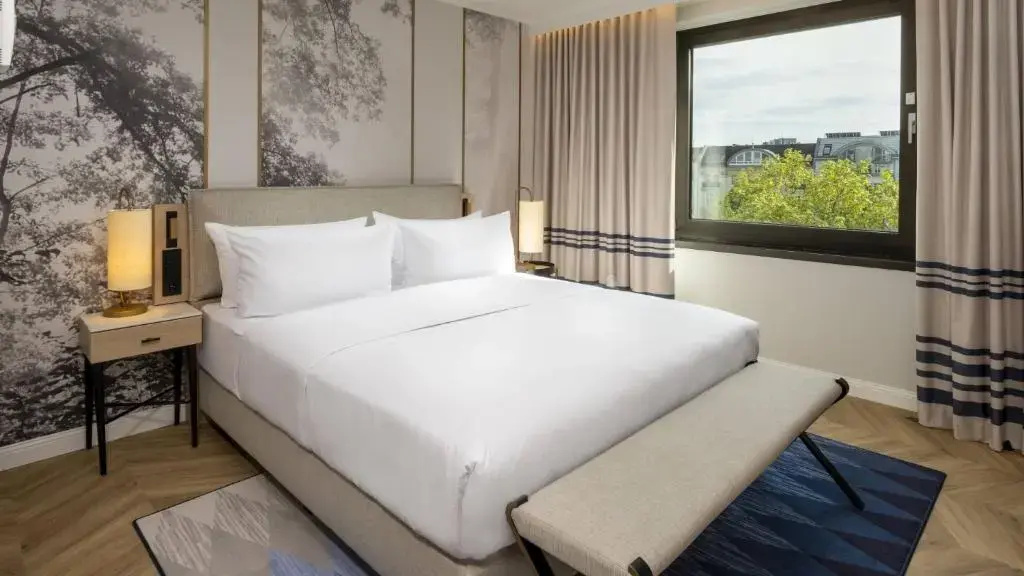 DoubleTree by Hilton Berlin Ku'damm — photo 8