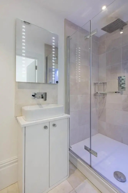 Pet-friendly Fulham 1-bed Apt, 2 Mins to Tube — photo 7