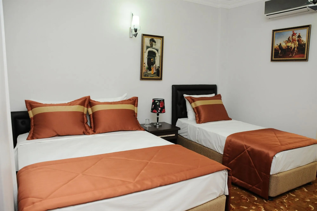 Kuk Hotel, photo 3