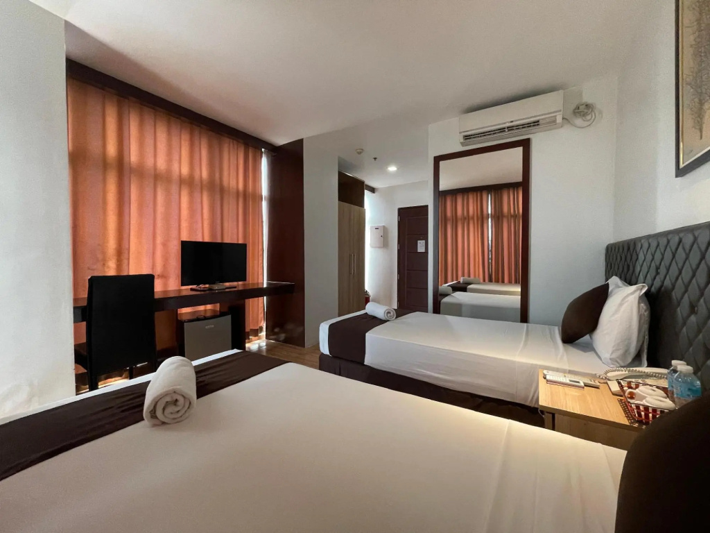 Cebu Capitol Central Hotel & Suites powered by Cocotel — photo 6