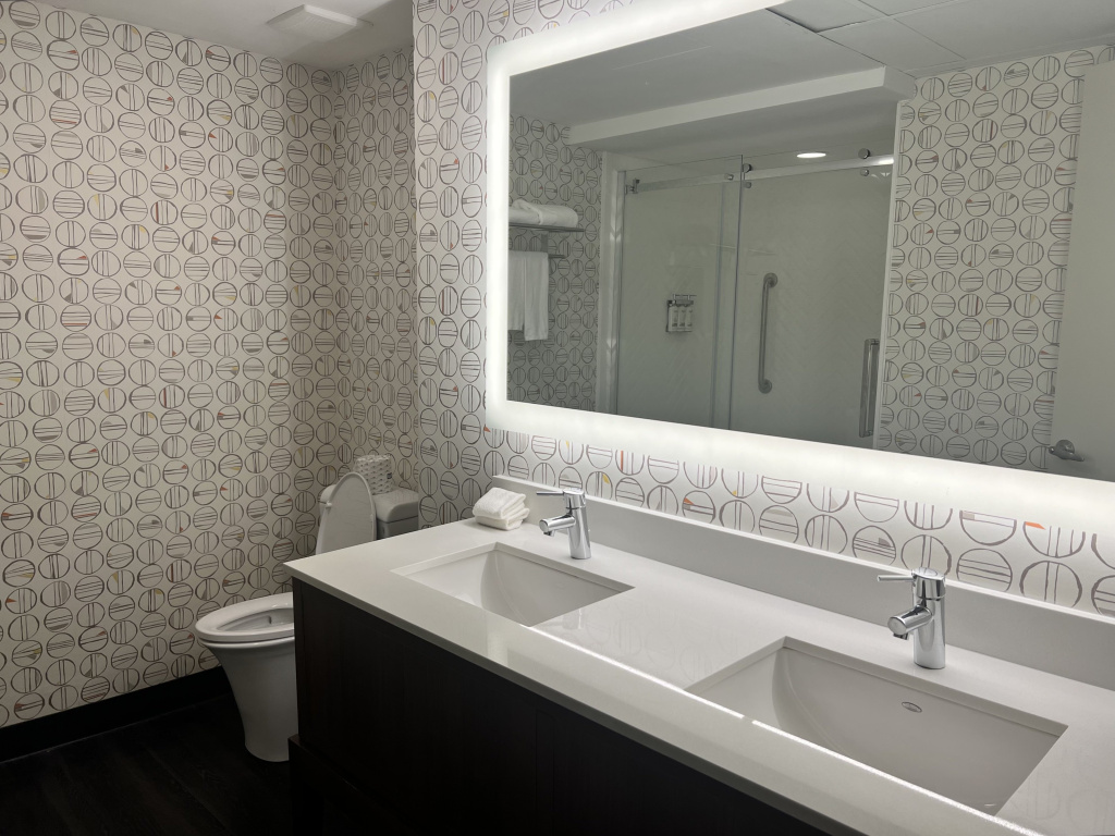 Holiday Inn Toronto Airport East by IHG — photo 8