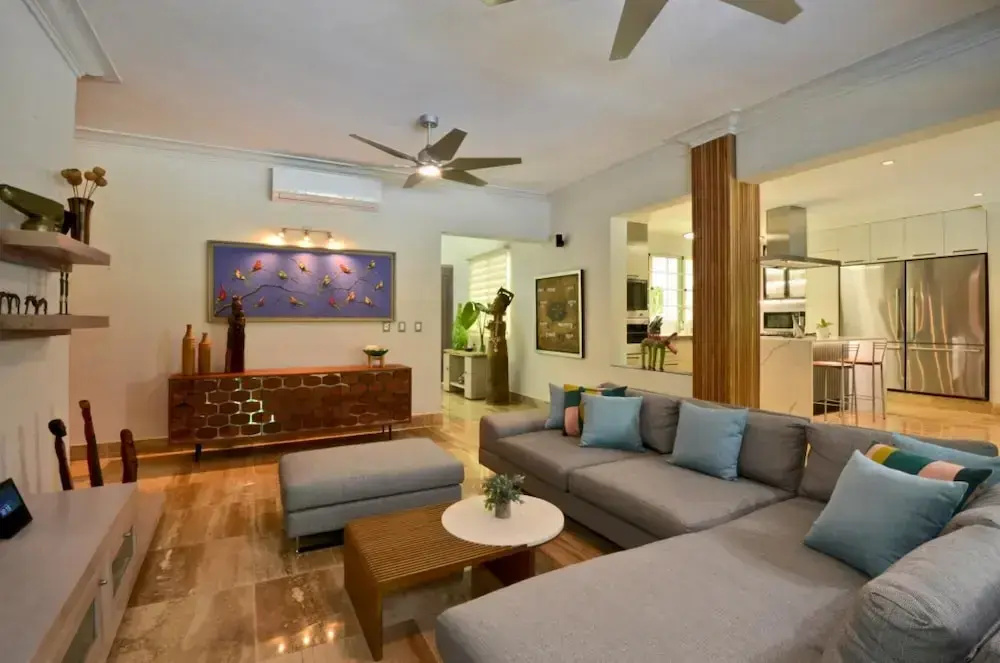 Tortuga Bay Villa - Close to the Beach and Golf