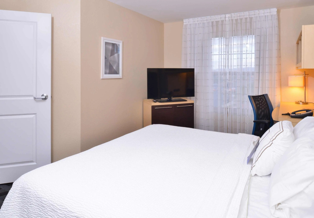 TownePlace Suites by Marriott Las Vegas Henderson — photo 6