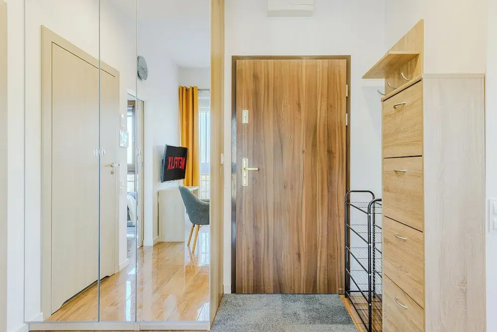 Lumina cozy apartment with gym in Center — photo 2
