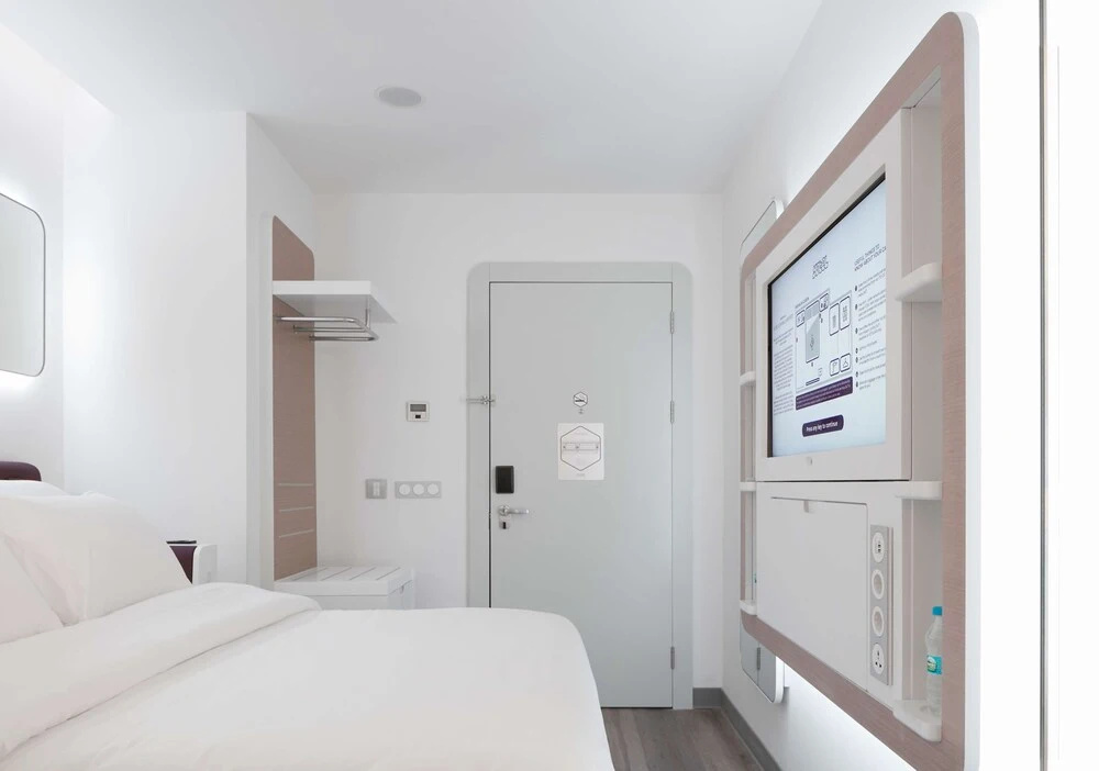 Yotel Istanbul Airport Landside, City Entrance — photo 7