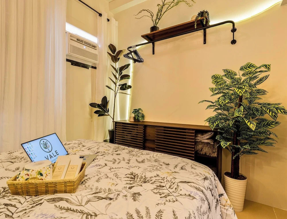 Forest-themed Cozy Studio Near IT Park Cebu