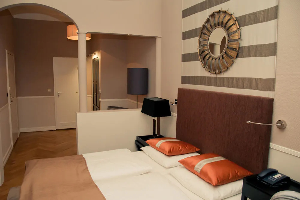 Hotel Elba am Kurfürstendamm - Design Chambers — photo 4
