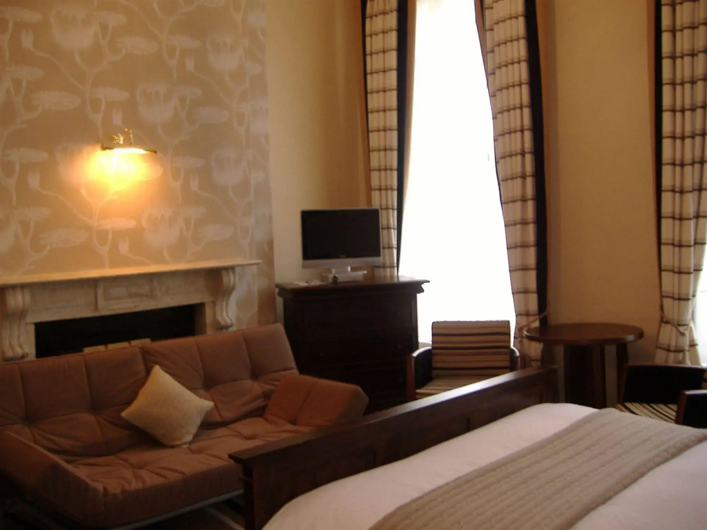 Jackson Court Hotel, photo 3