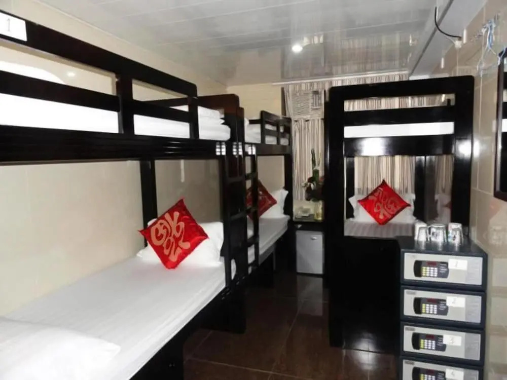 England Premier Backpackers Inn, photo 5