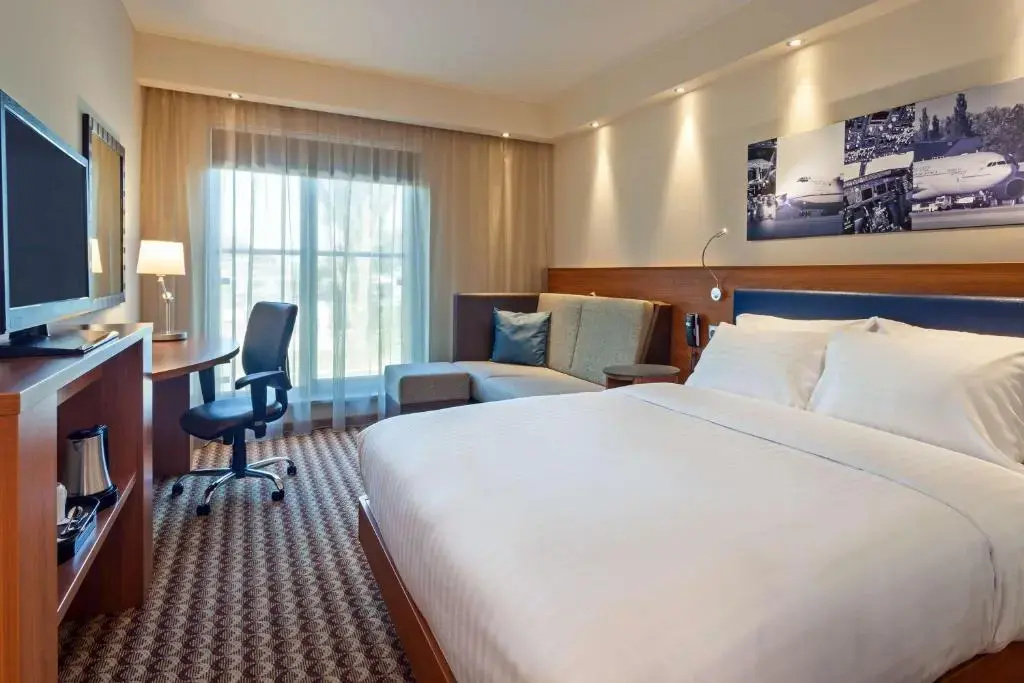 Hampton by Hilton Warsaw Airport — photo 5