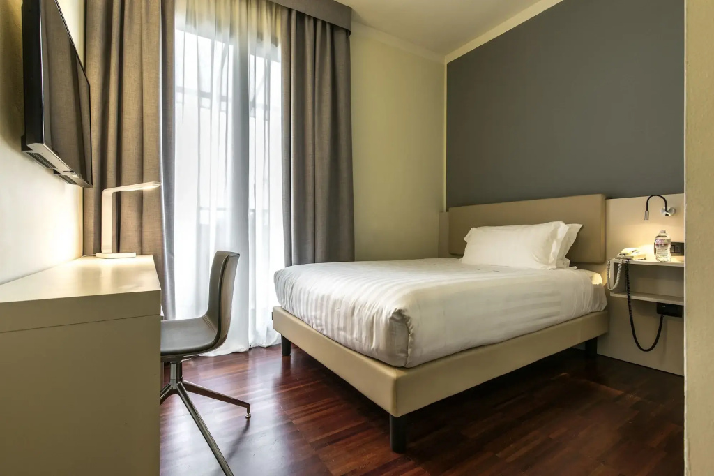 43 Station Hotel — photo 4