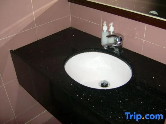 Oriental Pearl Hostel, photo 3