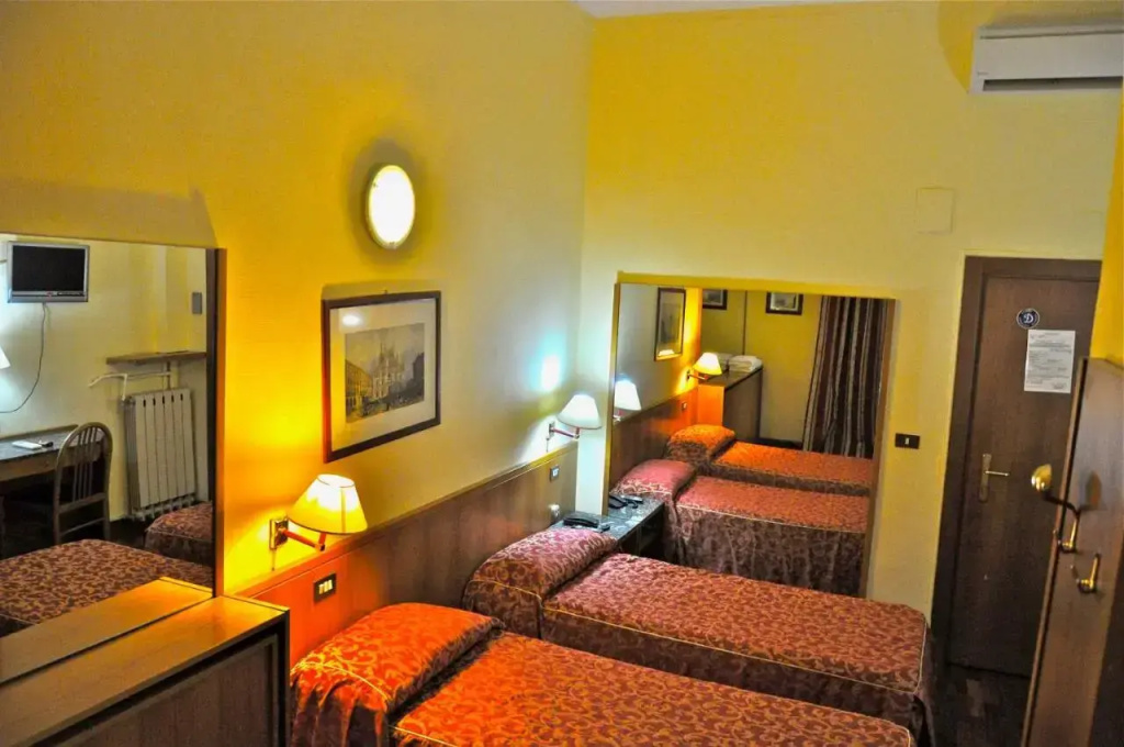 Hotel Vecchia Milano — photo 4