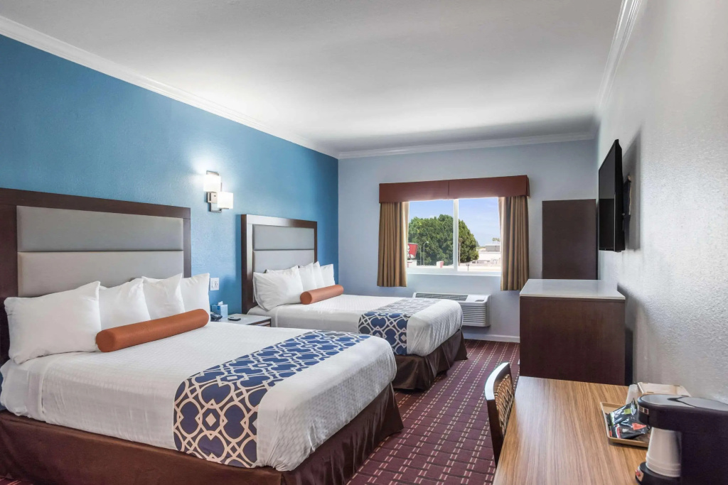 Rodeway Inn & Suites Pasadena — photo 6