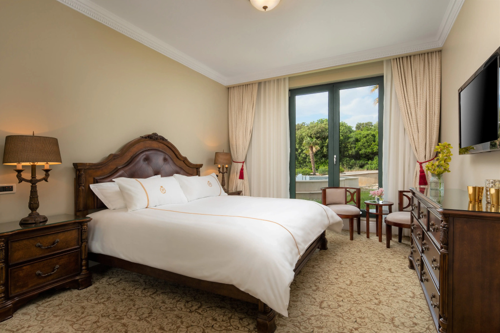 Royal Princess Hotel — photo 7