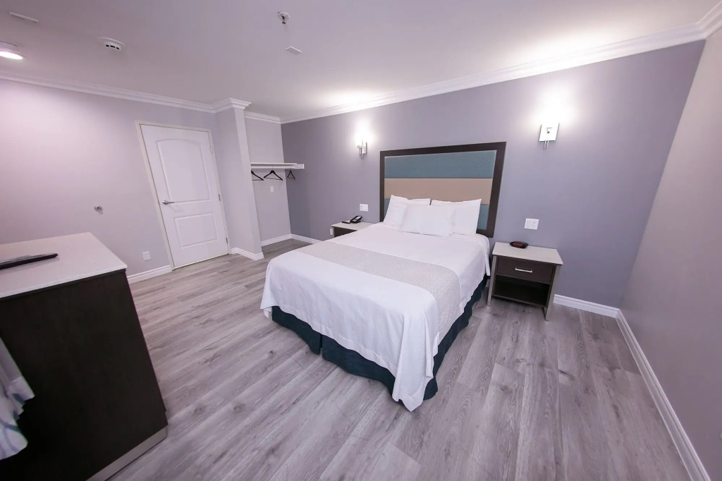 Travelodge Inn & Suites by Wyndham West Covina, photo 5