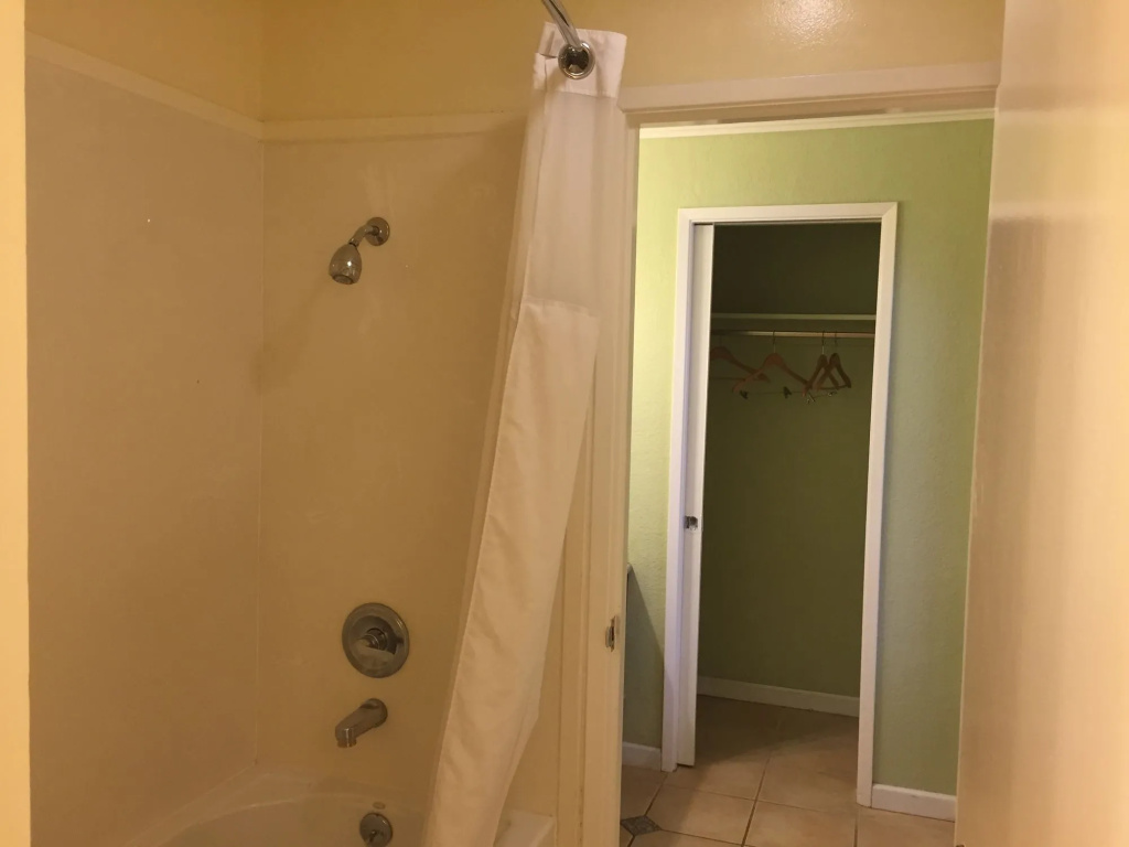 Surf Motel — photo 7