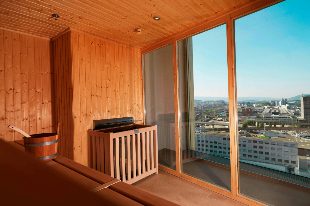 Renaissance Zürich Tower Hotel — photo 8