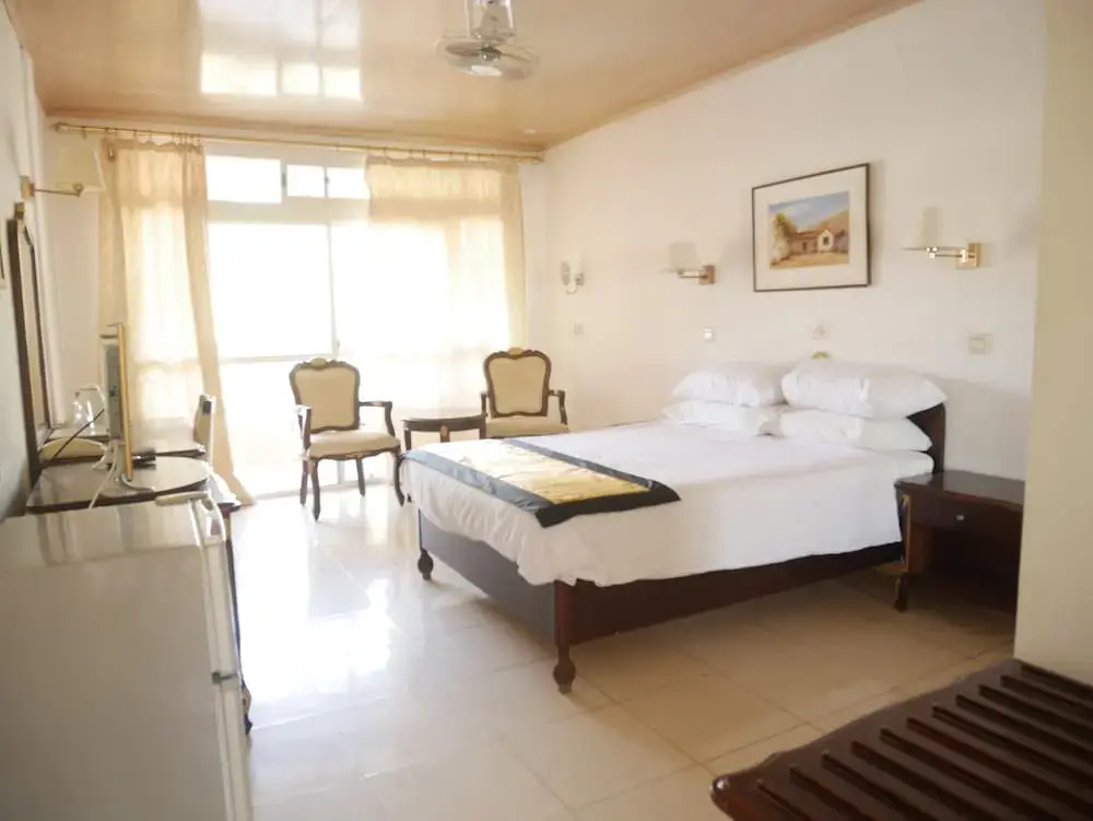 Cape Point Hotel — photo 7