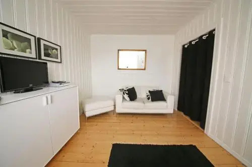 Bergstaðastræti Apartment — photo 8