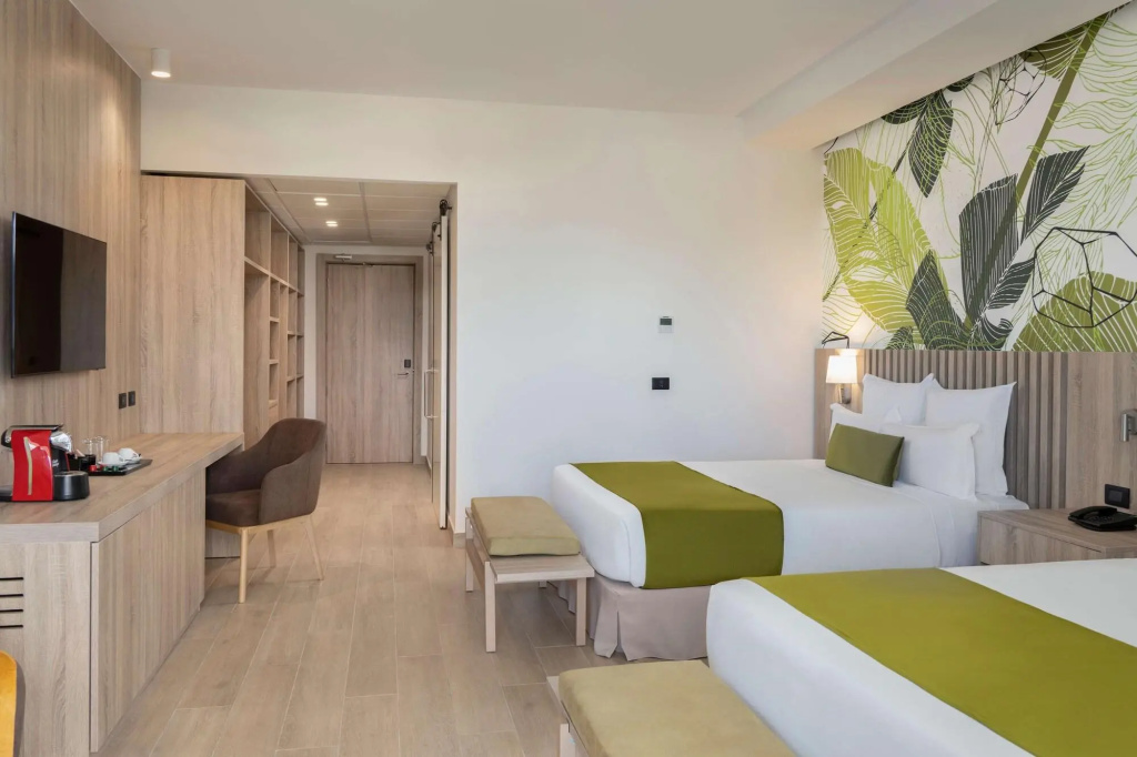 Serenade All Suites - Adults Only Resort, photo 3