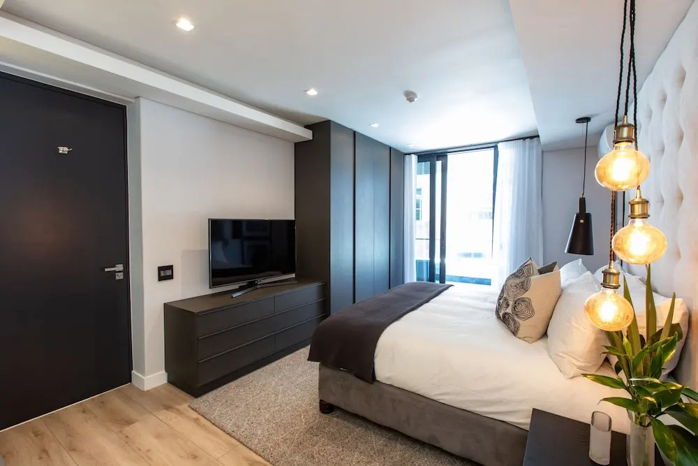 Bradway Apartments — photo 6
