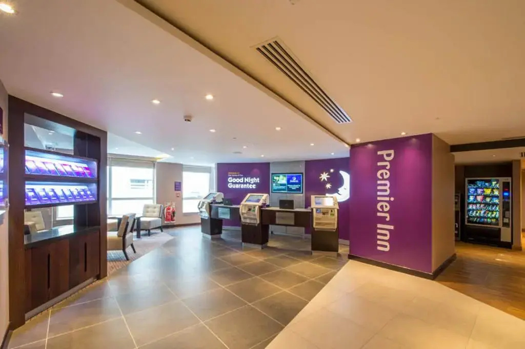 Premier Inn London St Pancras — photo 2