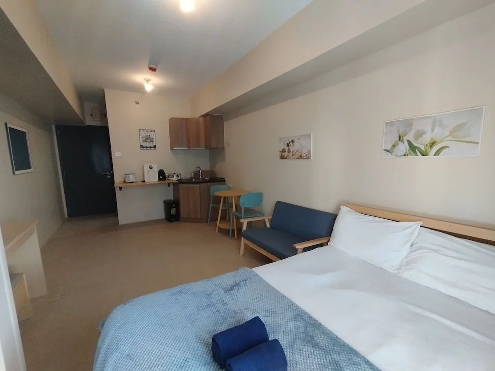 Cebu Avida Riala T2 2810 IT Park, photo 5