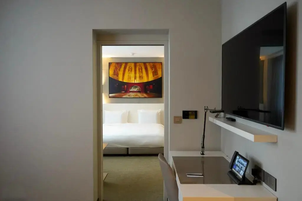 Pullman Paris Tour Eiffel Hotel — photo 7