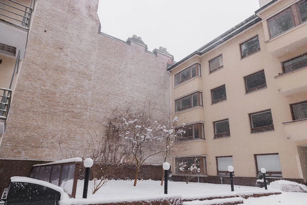 Spacious 2BR apartment on Bulevardi