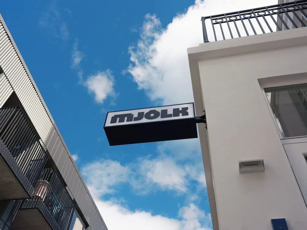 Mjólk Hotel