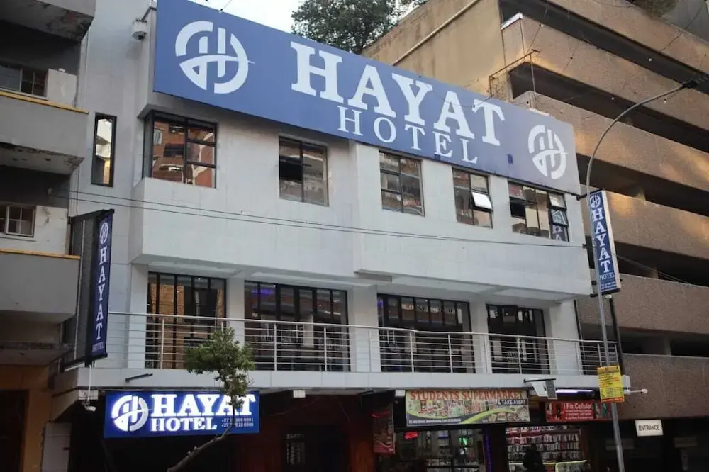 Hayat Hotel 94Juta