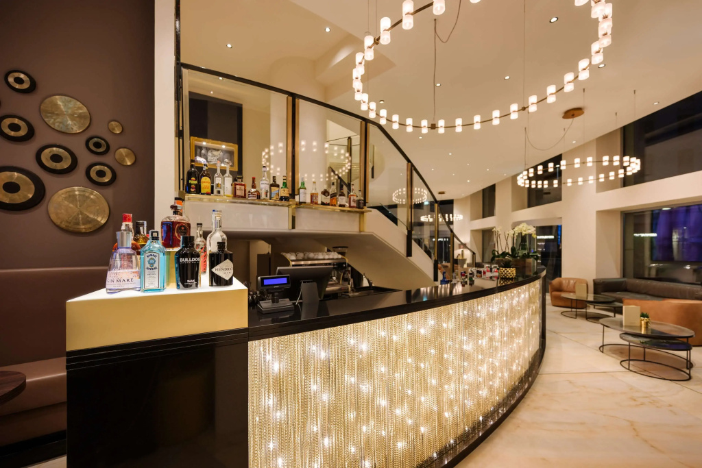 The Square Hotel — photo 2