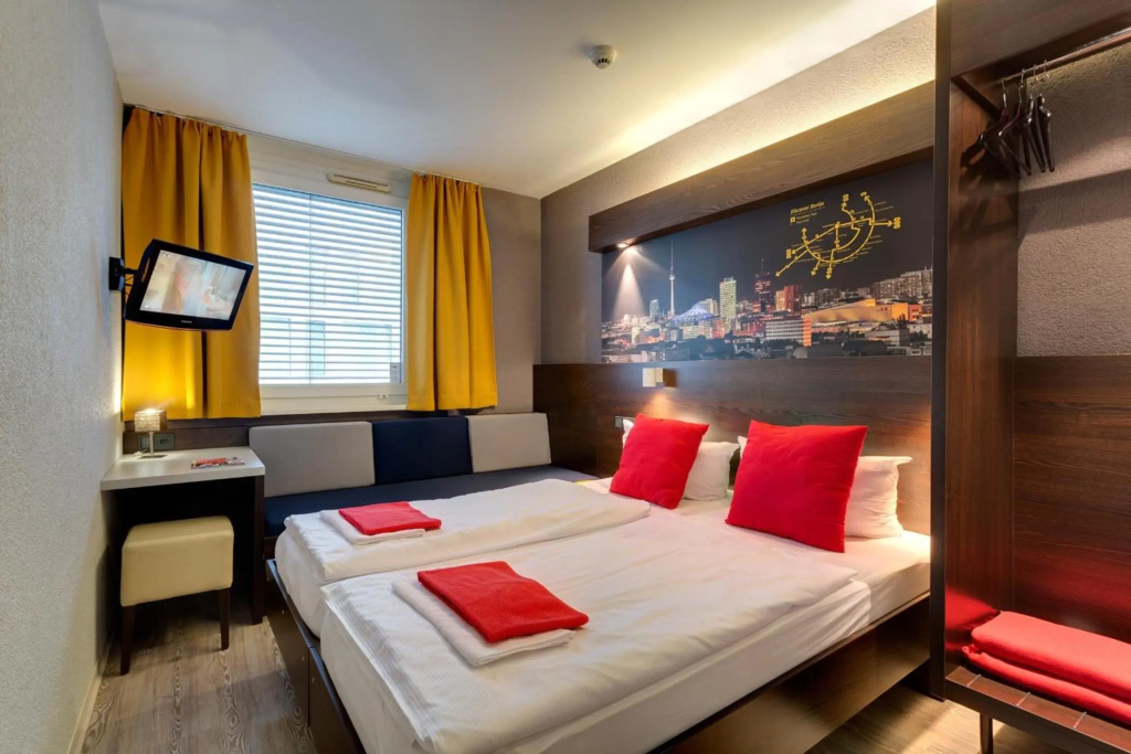 MEININGER Hotel Berlin Hauptbahnhof — photo 5