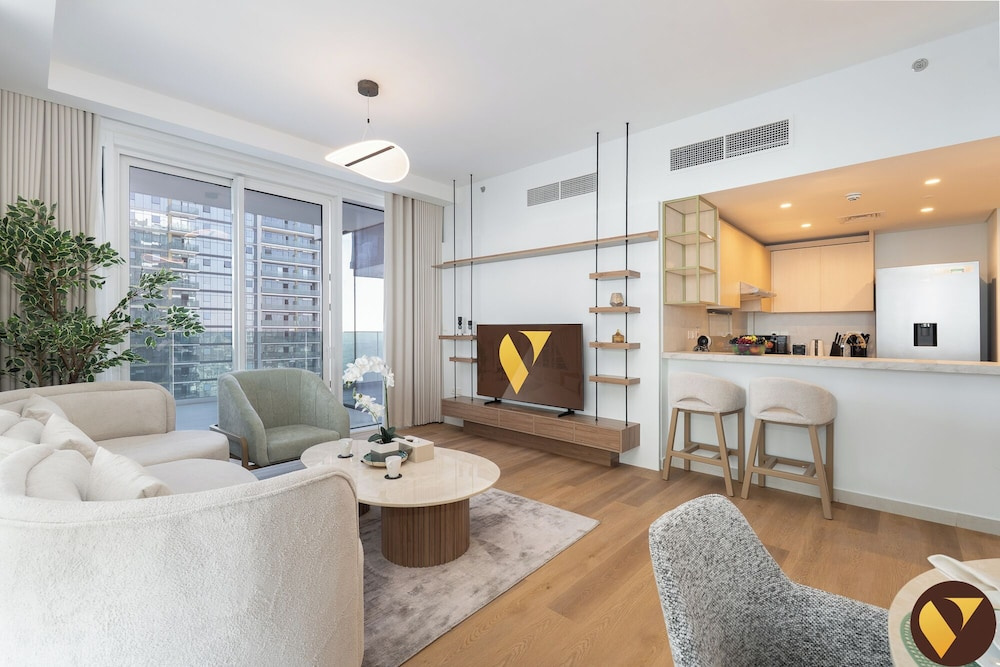 Vogue | Al Wasl 1 Residence near World Trade Centre, photo 2