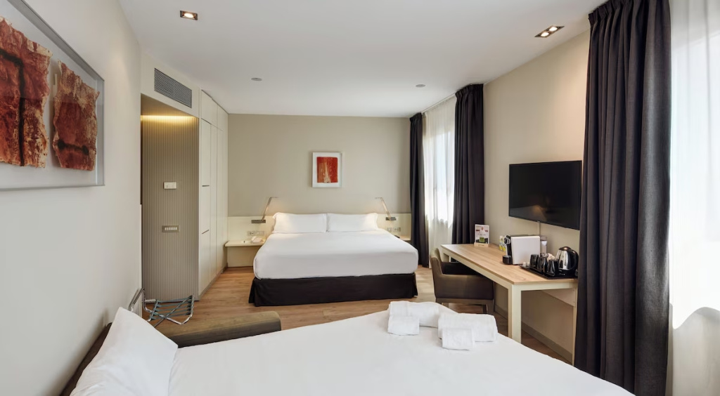 Sercotel Amister Art Hotel, photo 5
