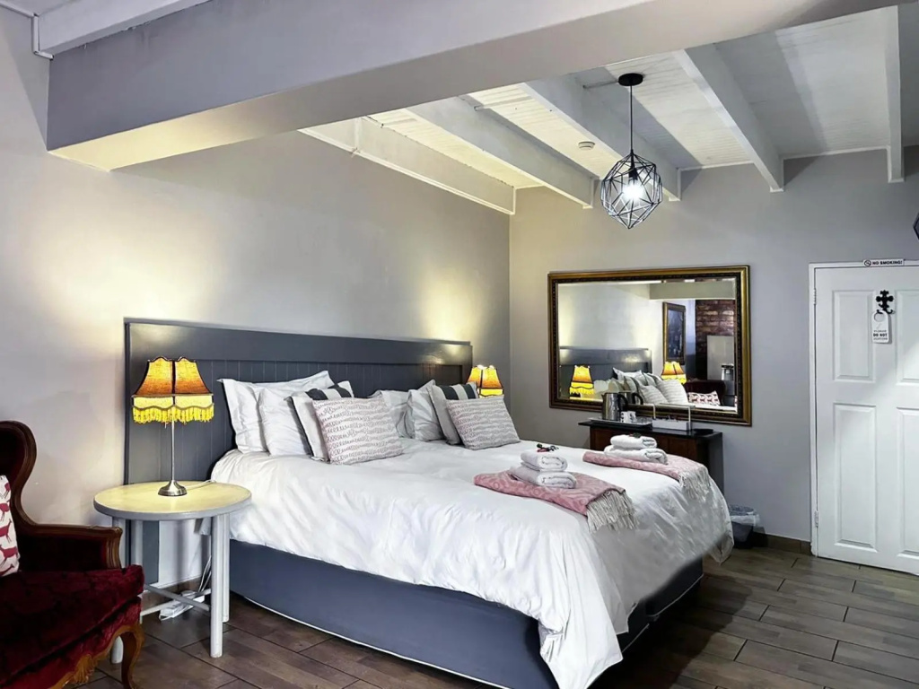 59 On True North Guest Rooms, photo 2