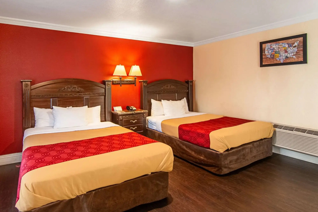 Econo Lodge Long Beach I-405, photo 5