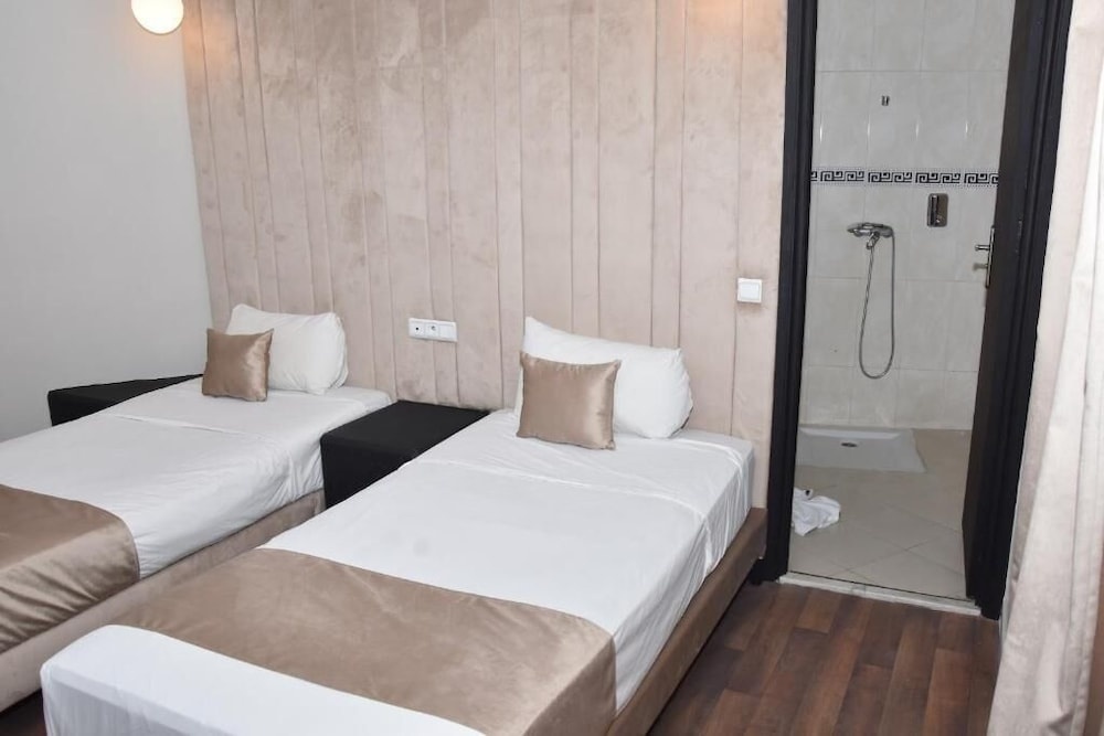 Cadé Hotel — photo 4