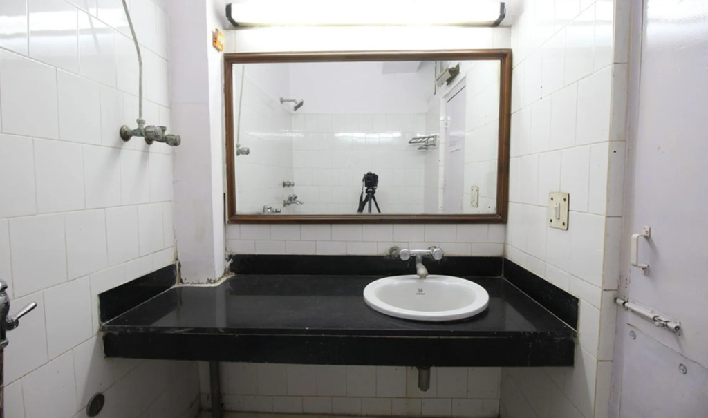 Hotel Kabeer New Delhi Railway Station — photo 8