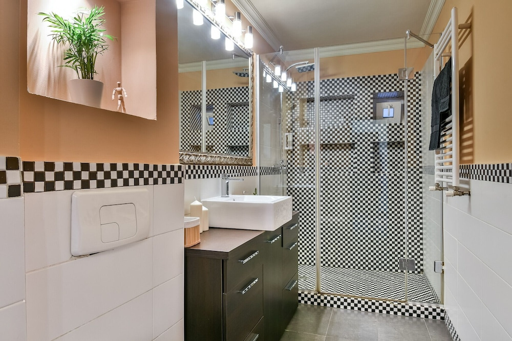 New Unirii Apartments by Olala Homes — photo 8