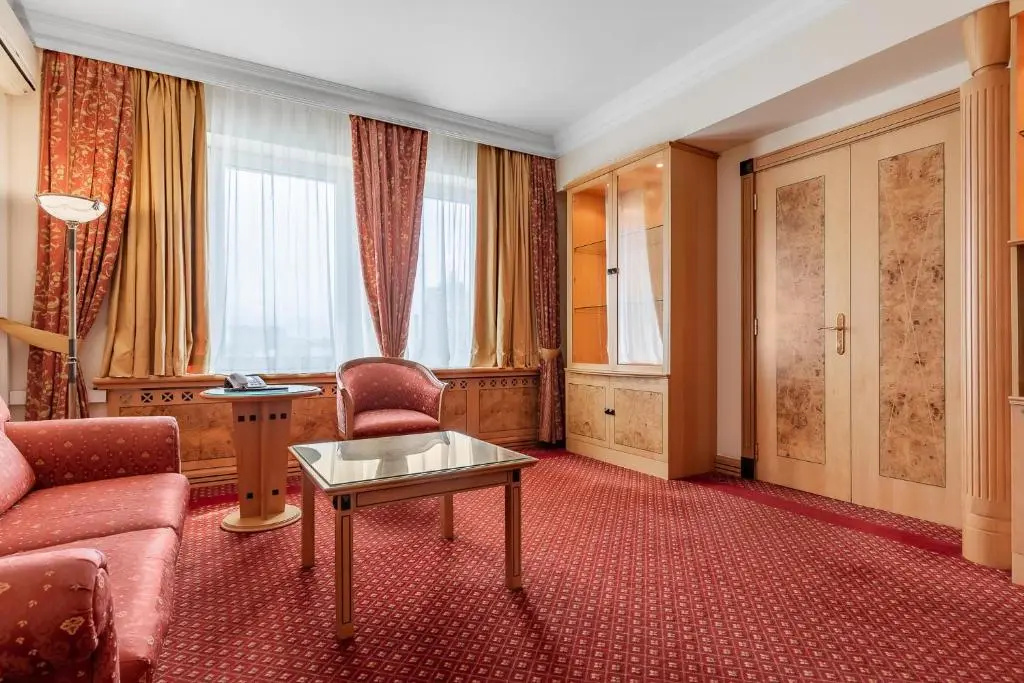 Natsionalny Hotel — photo 6