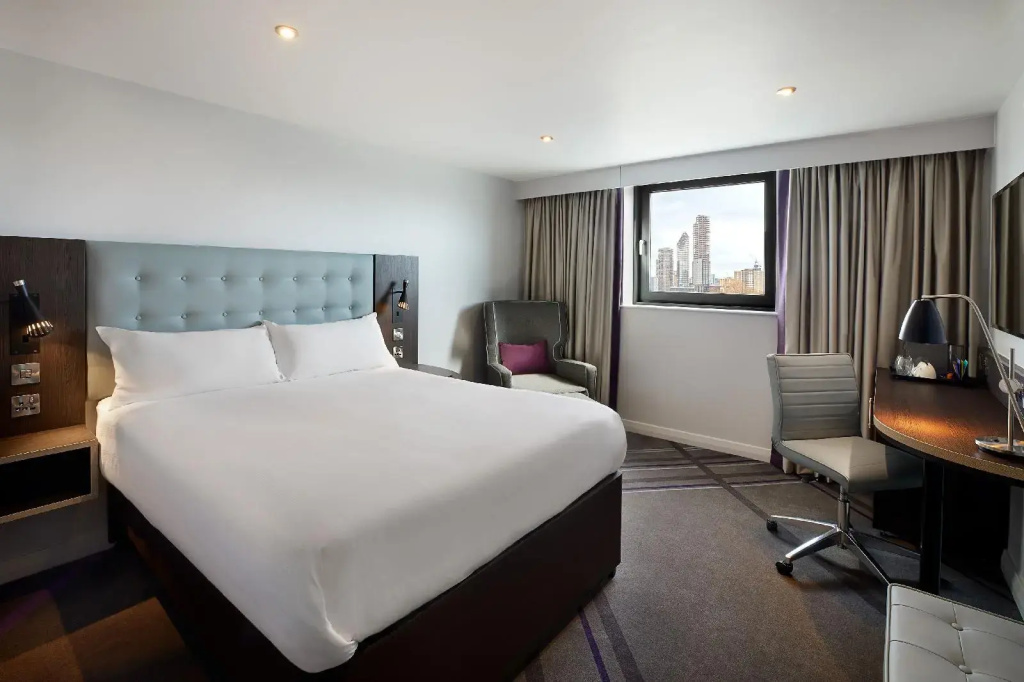 Premier Inn Dublin Airport — photo 6
