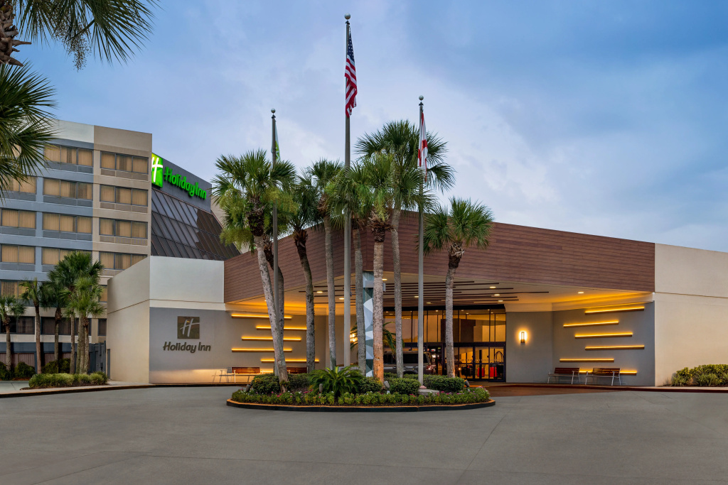 Holiday Inn Orlando International Airport by IHG
