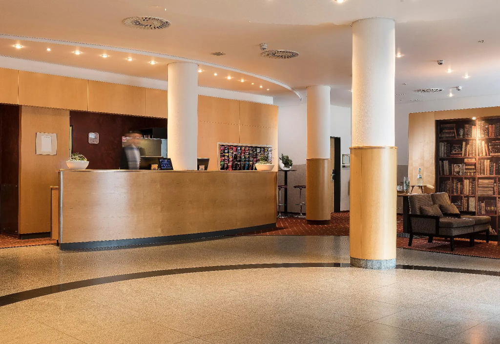 ibis Styles Berlin-Treptow — photo 2