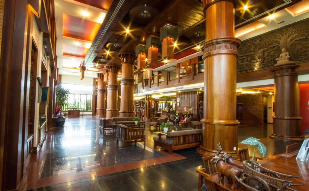 Royal Empire Hotel, photo 2