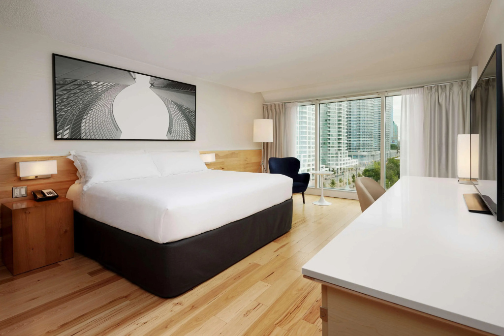 Radisson Blu Toronto Downtown, photo 2